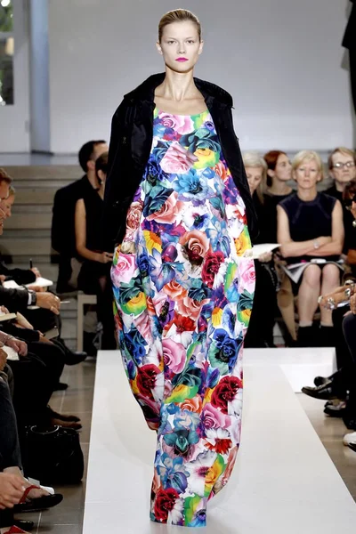 Look 8